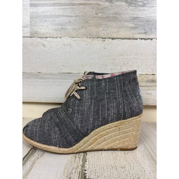 Toms Women’s 8 Chambray Denim Desert Wedge Lace Up Espadrille Ankle Boots - Picture 1 of 8